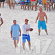 Illustration for article titled The Lockout Will Not Stop Tony Romo And Troy Aikman From Having A Spirited Game Of Beach Football
